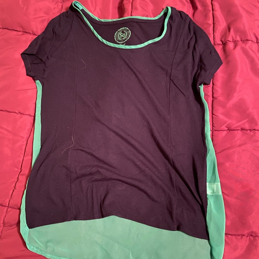 Navy and Green So T-shirt